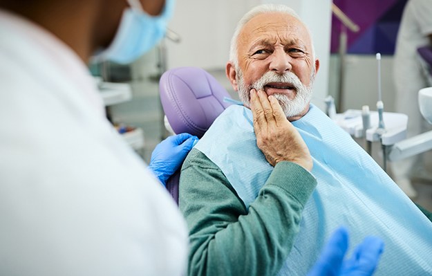 A man with a toothache